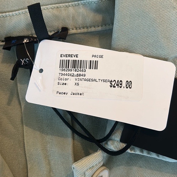 Paige cropped jacket - Picture 3 of 5